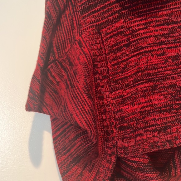 Moth red and black cape with inserts for arms XS - Picture 2 of 10